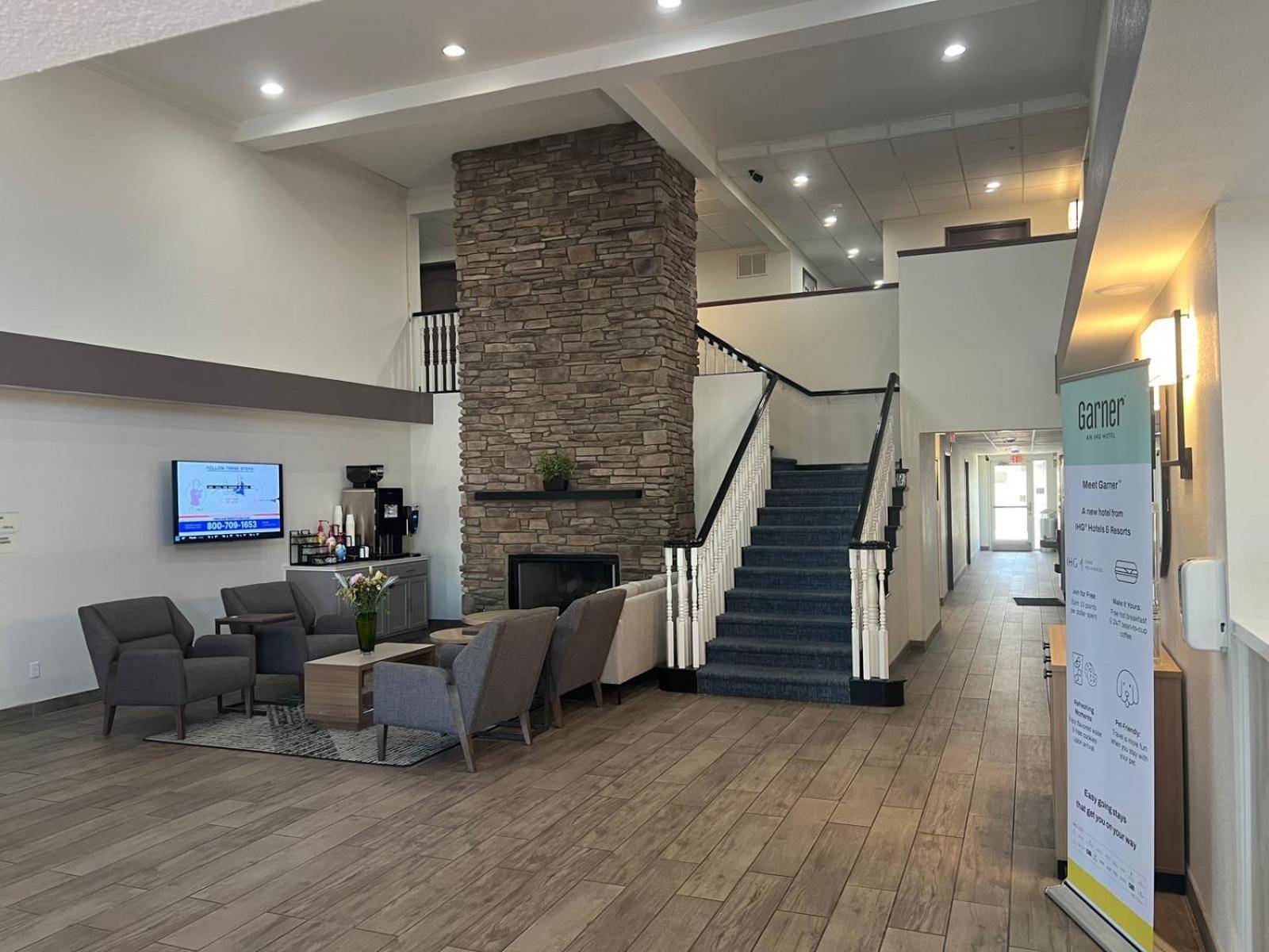 Garner Hotel By Ihg Phoenix - Surprise Exterior foto